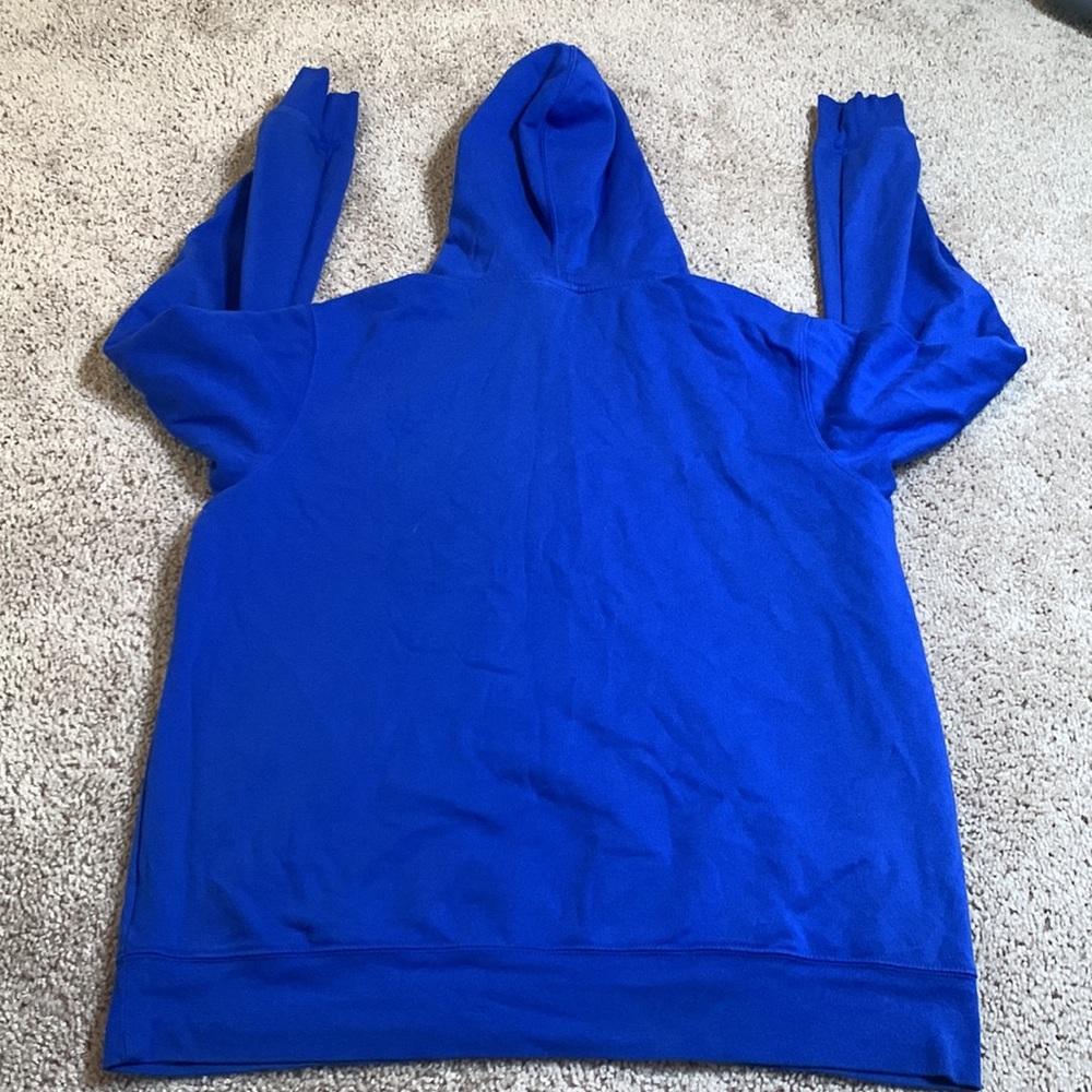 The North Face Logo Hoodie - Picture 7 of 7